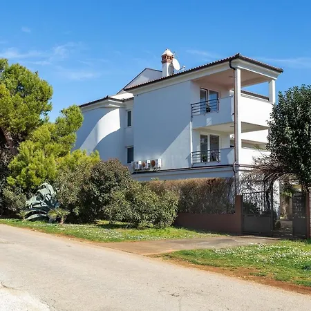 Suzana With Terrace Apartamento Rovinj